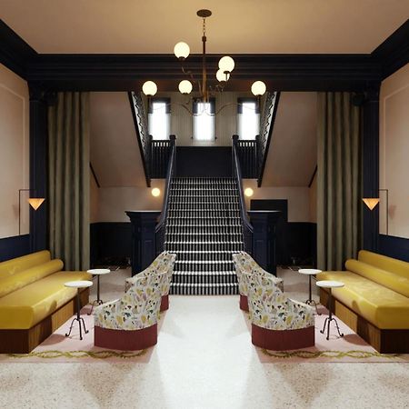 Marqueen Hotel Seattle Exterior photo